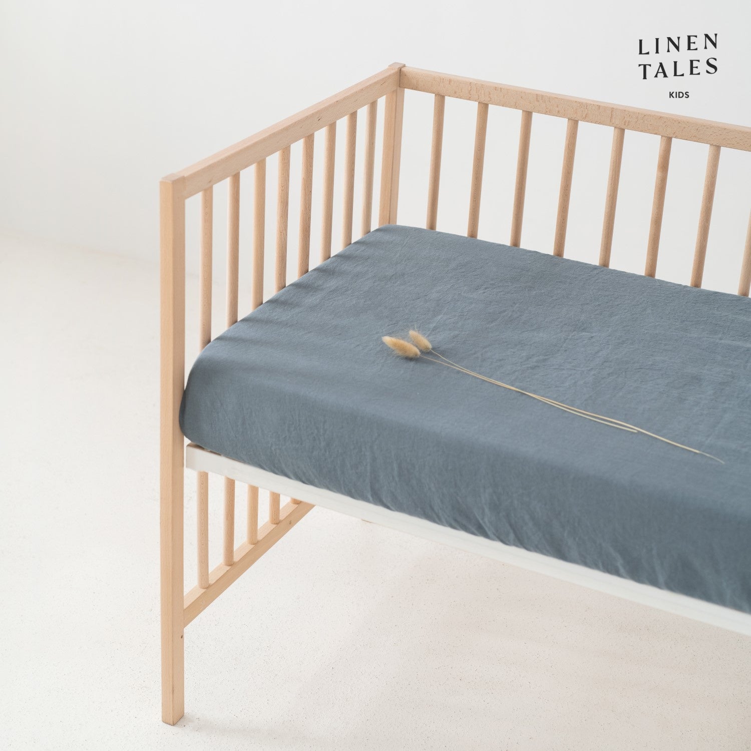 Linane kummiga voodilina lastevoodile ja hällile - Udusinine