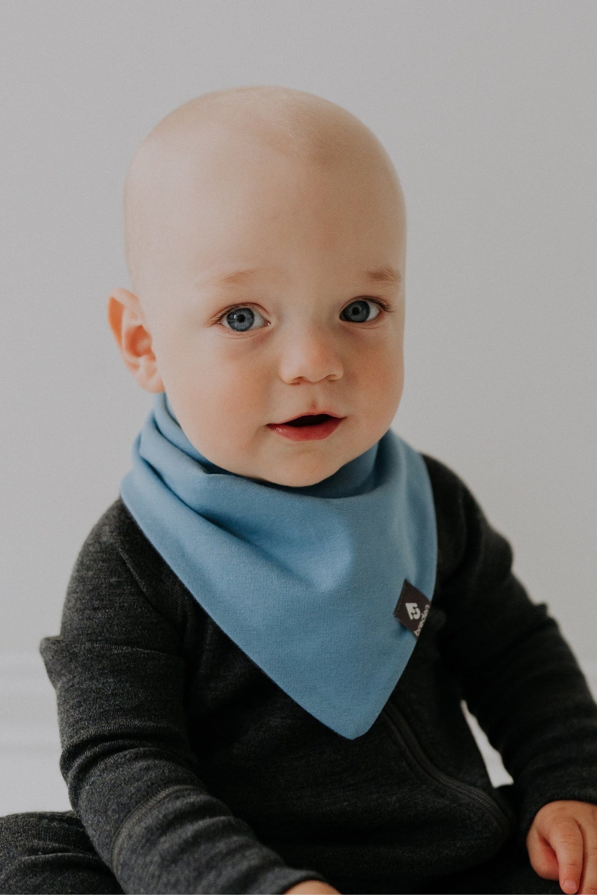 Merino-Lined Triangle Scarf MAX